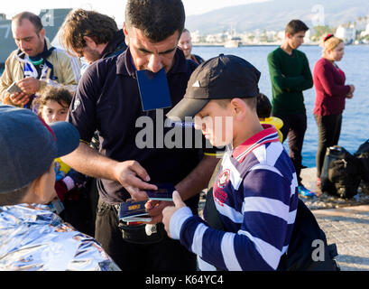 Griechenland, Insel Kos, auf 2015/06/14. Migrantinnen und Migranten, vor allem aus Syrien ankommen Auf der Insel Kos, aus der Türkei. Die Insel Kos ist nur 4 km entfernt von Stockfoto