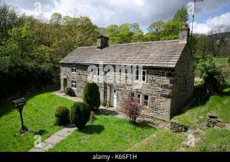 Zwei steinerne Cottages in Derbyshire Stockfoto
