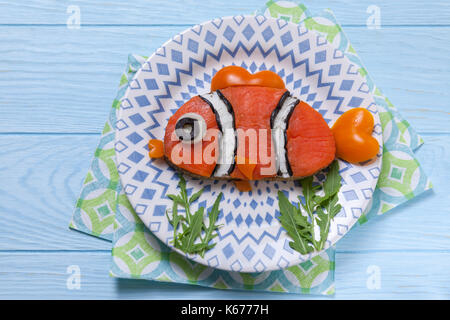 Lustige Fisch Lachs Sandwich für Kinder Mittagessen Stockfoto