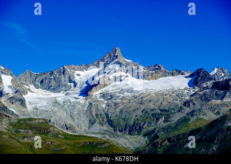 Der Gipfel des Berges zinalrothorn, von riffelalp über die Angelegenheit Tal gesehen Stockfoto