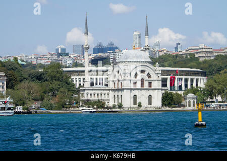 Istanbul Ortaköy Moschee Stockfoto