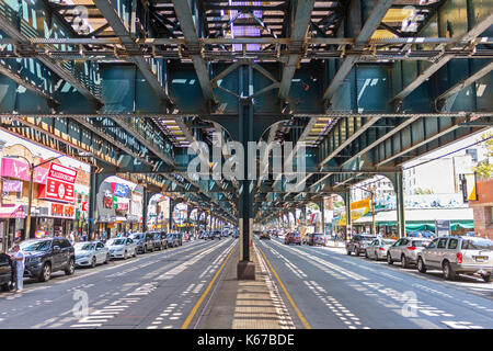 Das Brighton Beach in Brooklyn, für die Russische Einwanderer, die hier leben, bekannt. Stockfoto