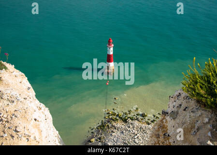 Leuchtturm in der Nähe von Beachy Head in Sussex, England Stockfoto