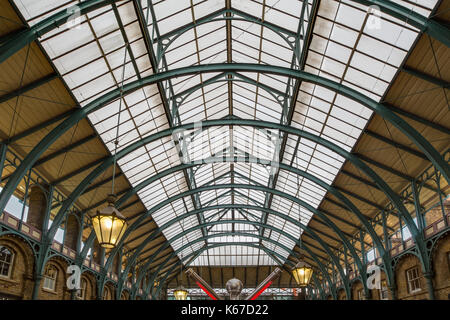 Innenaufnahmen von Covent Garden Stockfoto