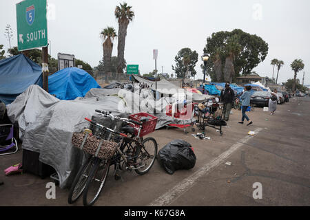 Obdachlose Lager auf der 17th Street in San Diego, Kalifornien Stockfoto