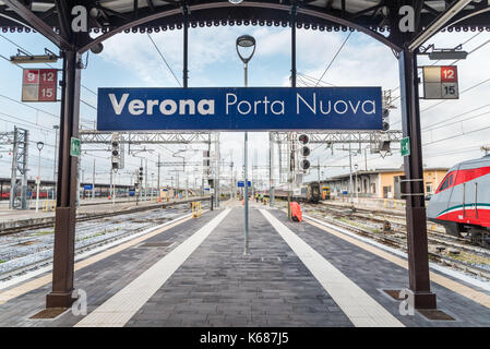 Bahnhof Verona Porta Nuova in Italien Stockfoto