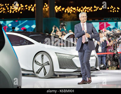 Audi-chef Rupert Stadler, Audi Aicon Stockfoto