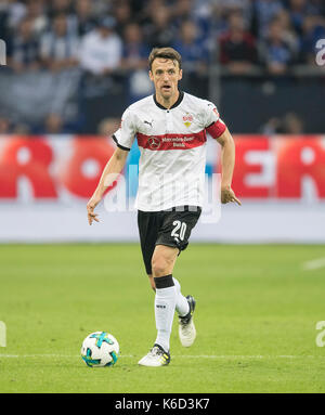 Gelsenkirchen, Deutschland. 10 Sep, 2017. Christian Gentner (S) Aktion, Fussball 1. Bundesliga, 3. Spieltag, FC Schalke 04 (GE) - VfB Stuttgart (S) 3:1, am 10.09.2017 in Gelsenkirchen/Deutschland. | Verwendung weltweit Quelle: dpa/Alamy leben Nachrichten Stockfoto