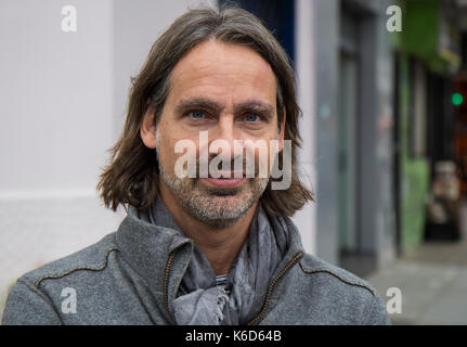 Buenos Aires, Argentinien. 9 Sep, 2017. Richard David Prech, in Buenos Aires, Argentinien, 9. September 2017 fotografiert. Der deutsche Philosoph besuchte Argentinien nach vom Goethe Institut, die ihr 50-jähriges Jubiläum feiert in dem südamerikanischen Land eingeladen wird. Am 12. September 2017 sprach er über das Thema "Arbeit, Bildung und Identität in der digitalen Zukunft' an der Universität San Martin. Foto: Sebastian Lannepoudenx/dpa/Alamy leben Nachrichten Stockfoto