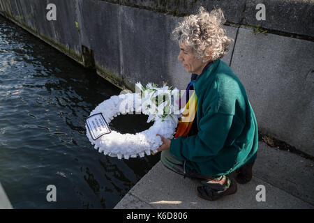 London, Großbritannien. 12. September 2017. Anti-kriegs-Proteste gegen DSEi Arme Fair (Defence and Security Equipment International), dem weltweit größten Waffen-Messe in Excel Centre in East London statt. Credit: Guy Corbishley/Alamy leben Nachrichten Stockfoto