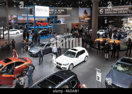 Frankfurt am Main, Deutschland. 12 Sep, 2017. Deutschland, Frankfurt, September 12, 2017, 67 Internationale Automobilausstellung IAA: BMW Autos Präsentation. Credit: Jürgen Schwarz/Alamy leben Nachrichten Stockfoto