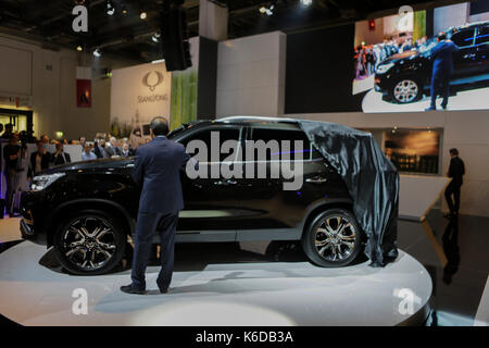 Frankfurt am Main, Deutschland. 12. September 2017. Die ssangyong rexton ist auf der Pressekonferenz vorgestellt. koreanischen Autohersteller ssangyong Motor Company die Neue ssangyong Rexton suv auf einer Pressekonferenz auf der Internationalen Automobil 2017 präsentiert-Ausstellung (IAA) in Frankfurt am Main. Stockfoto