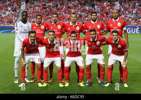 Lissabon, Portugal. 12 Sep, 2017. Benfica "s Home Team während der SL Benfica v CSKA Moskva - UEFA Champions League Runde 1 Spiel im Estadio da Luz am 12. September 2017 in Lissabon, Portugal. (Credit: Bruno Barros/Alamy leben Nachrichten Stockfoto