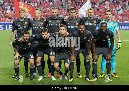 Lissabon, Portugal. 12 Sep, 2017. CSKA Moskva "s Home Team während der SL Benfica v CSKA Moskva - UEFA Champions League Runde 1 Spiel im Estadio da Luz am 12. September 2017 in Lissabon, Portugal. (Credit: Bruno Barros/Alamy leben Nachrichten Stockfoto