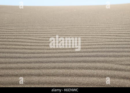 Ein sand Schritt in die Wüste in Kasachstan, vom Wind erstellt Stockfoto