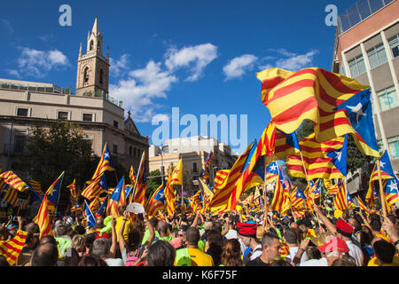 Barcelona, Spanien - 11. September 2017: Eine Million Katalanen März für Unabhängigkeit am 11. September 2017 in Barcelona, Spanien. Stockfoto