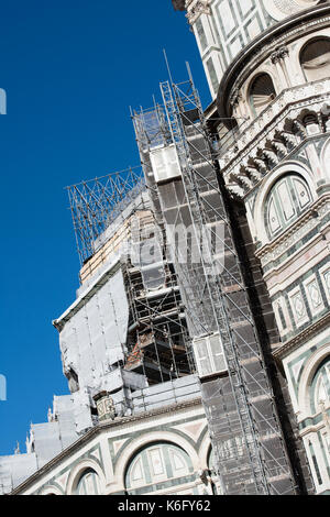 Gerüst bei Wartungsarbeiten an der Kathedrale von Florenz, Toskana Italien Europa EU Stockfoto