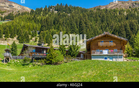 Ländliche Holzhaus in Berg. Ridnauntal, Südtirol, Trentino Alto Adige, Italien Stockfoto