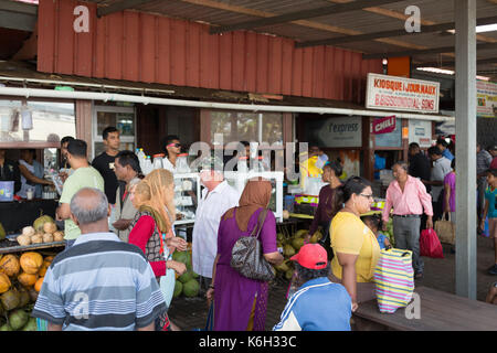 Zentrale Flacq Sonntag shopping Markt, Mauritius Stockfoto