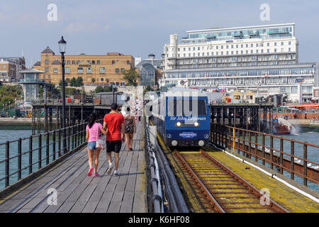 Southend Pier, Southend-on-Sea, Essex, England, Vereinigtes Königreich, Großbritannien Stockfoto