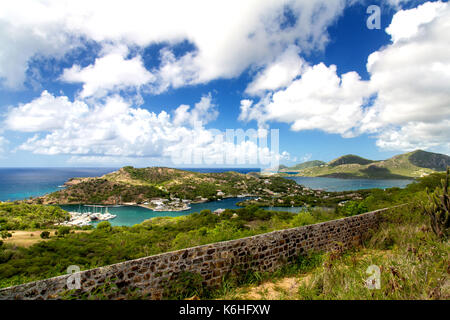 Antigua, Panoramablick auf English Harbour von Shirley Heights Stockfoto