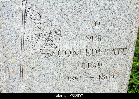 Beaufort South Carolina,Santa Elena History Center,Heritage Library,Ahnenforschung,Confederate Dead,Memorial,Stein,Dixie-Flagge,SC170514003 Stockfoto