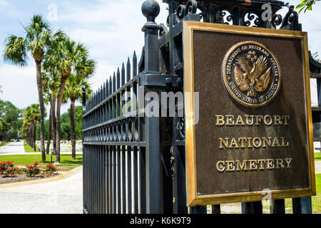 Beaufort South Carolina, historisches Viertel, Nationalfriedhof, Eingang, Zaun, Gedenktafel, SC170514029 Stockfoto