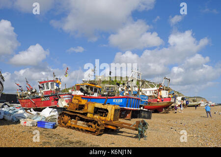 Stade Fischerboot am Strand von Hastings, East Sussex, UK, GB Stockfoto