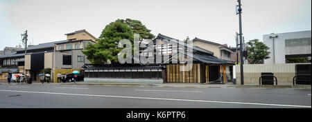 Kyoto, Japan - 19.November 2016. Antike Stadt im Herbst in Kyoto, Japan. Kyoto war die Hauptstadt von Japan für über ein Jahrtausend und trägt einen Ruf als Stockfoto