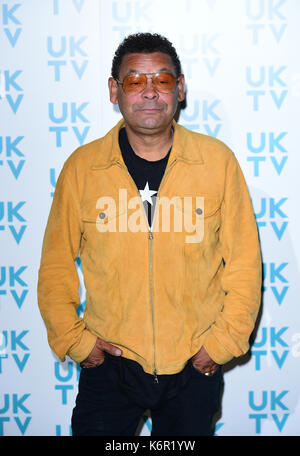 Craig Charles ankommen für die uktv Live neue Saison starten im Claridge's Hotel, London. Stockfoto