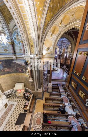 Frankreich, Ain, Ars sur Formans, der Kirche und der angeschlossenen Basilika Stockfoto