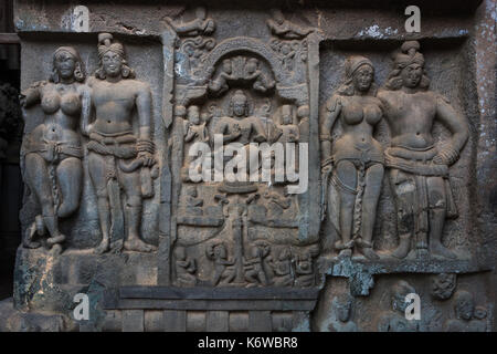 Carving am Eingang der Chaitya an Karla, Maharashtra, Indien Stockfoto