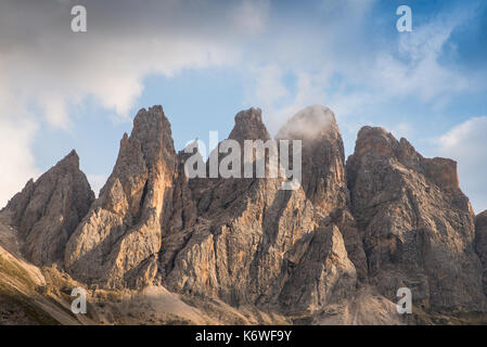Eindrucksvolle Bergformation "Drei Zinnen" ("Drei Gipfel' / 'Big' 2999 m) Am Morgen Licht, Italien, Südtirol, Dolomiten Stockfoto