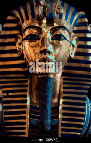 Tutankharmun Gesichtsmaske, Gold, Portrait, Ägypter, Grabkunst, Tod, Pharao, Mumie, Icon, King Tut, Museum, Kairo Stockfoto