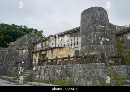 Tamaudun Mausoleum in Okinawa, Japan. Das Königliche Mausoleum, eingeschrieben in das Verzeichnis des Weltkulturerbes Stockfoto