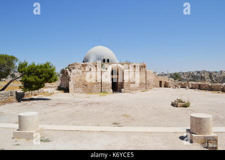 Der umayyaden Palast an der Zitadelle von Amman. Die Zitadelle ist ein National Historic Site und das archäologische Museum im Zentrum der Innenstadt von Amman, Jordanien. Stockfoto