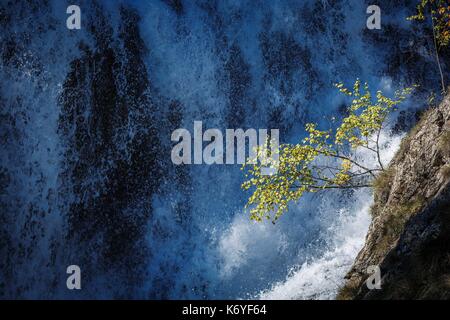 Frankreich, Hautes Pyrenees, an den großen Sehenswürdigkeiten in Midi Pyrenäen aufgeführt, Pyrenäen, National Park, ein UNESCO Weltkulturerbe, Gavarnie, gab sintflutartigen fallen Stockfoto