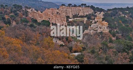 Frankreich, Pyrenees Orientales, Ille sur Tet, Les Orgues, Übersicht über die Site Stockfoto