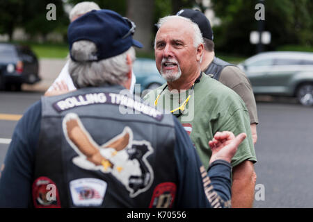 Mai 27, 2017, Washington, DC: Tausende von US Veteranen auf Motorrädern in Washington in Vorbereitung des 30. Jahrestags der Rolling Thunder sammeln Stockfoto