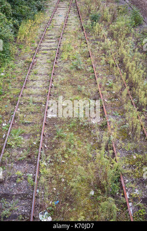 Stillgelegte Bahnstrecken von oben Stockfoto