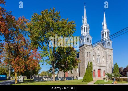 Kanada, Quebec, die malerische Chemin du Roy, Lanaudiere, Lavaltrie, St. Antonius Kirche Stockfoto