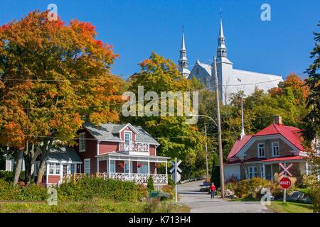 Kanada, Quebec, die malerische Chemin du Roy, der mauricie Region, Deschambault Grondines, Cap Sante, der Heiligen Familie Kirche, alte Häuser Stockfoto