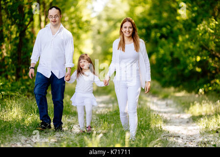 Leute mit unten sydrome in der Gesellschaft passen. Stockfoto