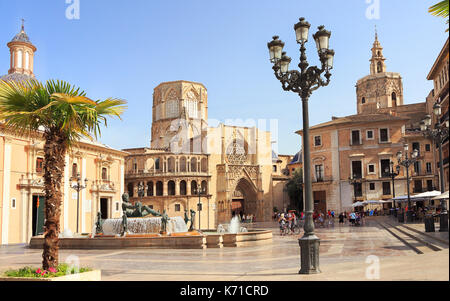 Plaza De La Virgen in Valencia Stockfoto