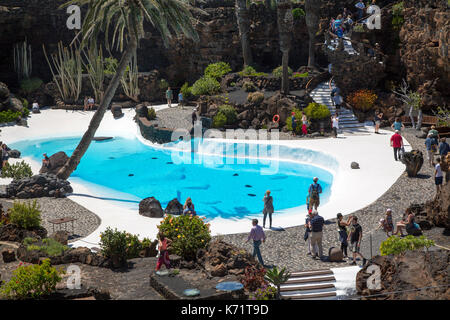 Tropische Gärten Jameo Grande pool Jameos de Aqua, von Cesar Manrique