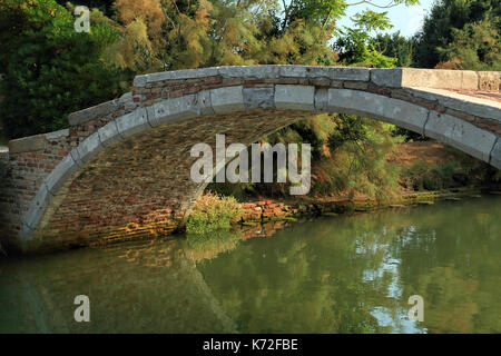 Ponte del Diavolo (Teufelsbrücke), Torcello Stockfoto