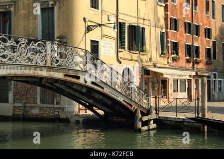 Brücke Ponte De Gheto Nuovo, venezianischen Ghetto Stockfoto