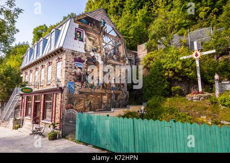 Kanada, Provinz Quebec, QuŽbec, Historische Fresko mit optische Illusion, die auf einem Gebäude in der Altstadt Stockfoto