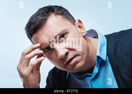 Close up Portrait von frustriert reifer Mann Stockfoto