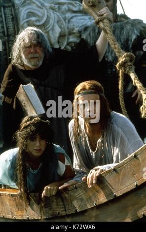 Erik der Wikinger Jahr: 1989 UK/Schweden Regisseur: Terry Jones Tim Robbins, Imogen Stubbs, Freddie Jones Foto: David Appleby. Es ist verboten, das Foto aus dem Kontext der Förderung der Film zu reproduzieren. Es muss den Film Company und/oder der Fotograf durch/über die durch den Film Unternehmen erlaubt autorisierten oder zugewiesenen gutgeschrieben. Zur redaktionellen Verwendung eingeschränkt. Foto 12 wird keine Werbung Rechte der Personen vertreten. Stockfoto